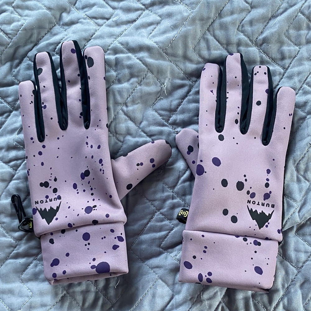 Burton Women’s Purple Splatter Gloves